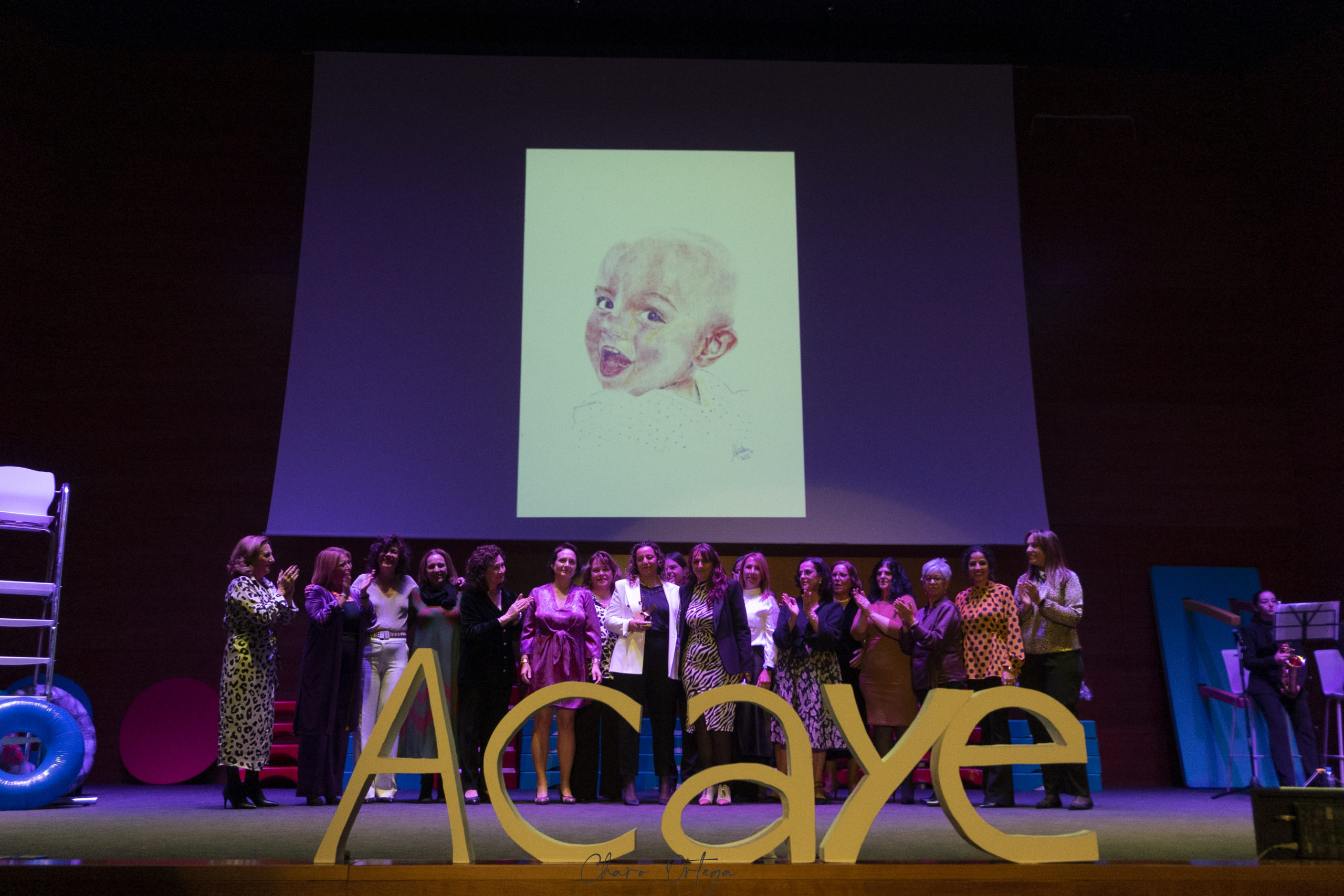 Acaye da el salto y se convierte en fundación