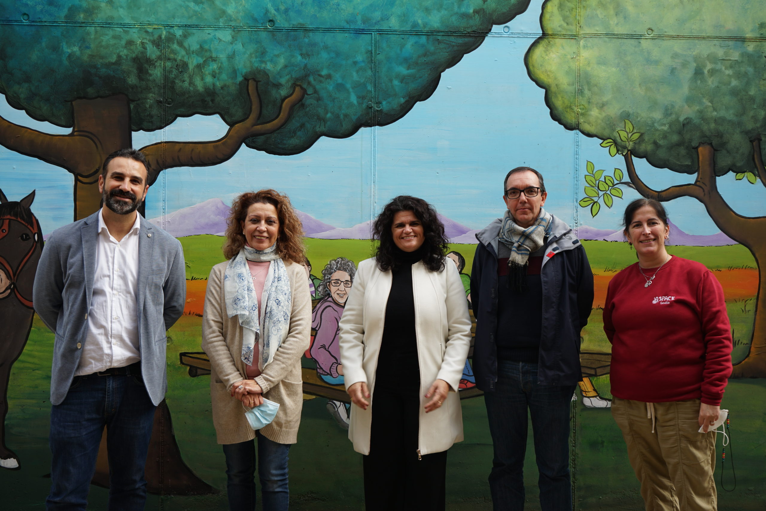 La delegada territorial de Inclusión Social visita Aspace