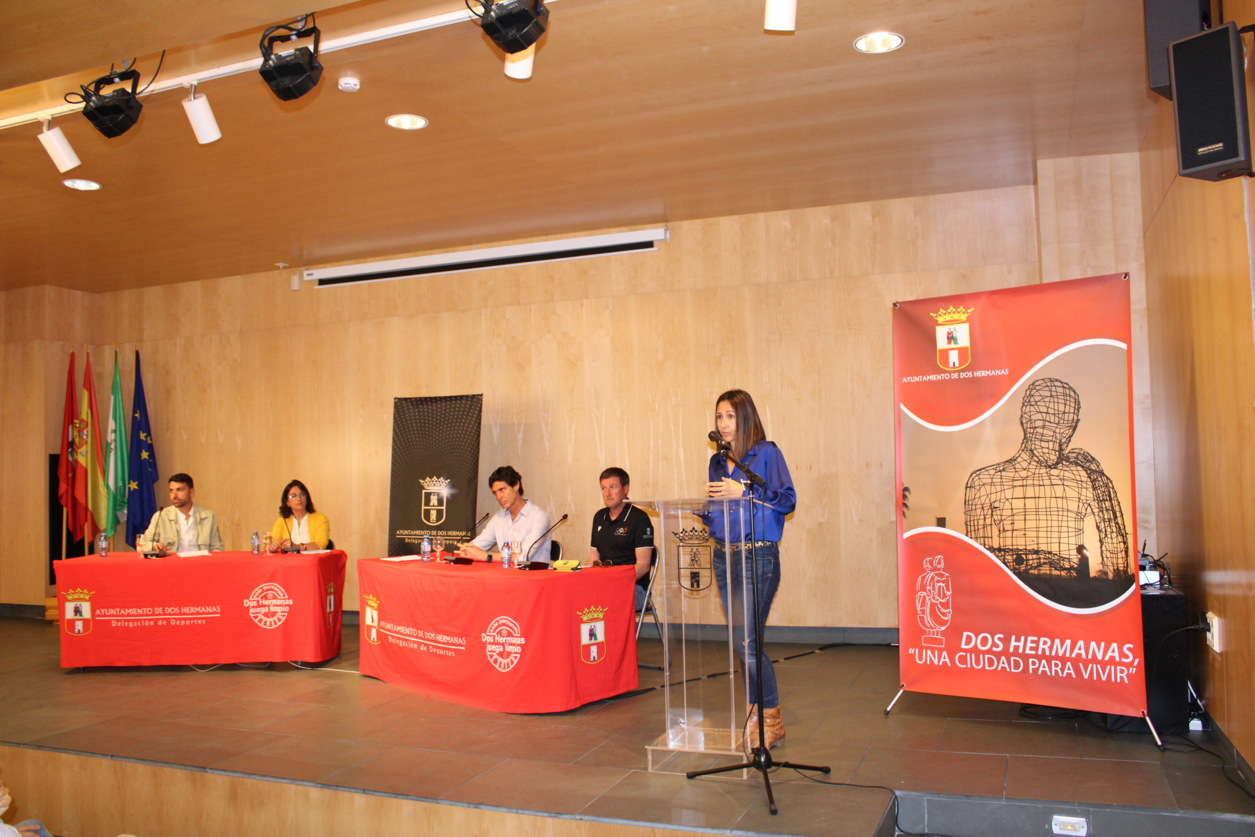 200 personas en la jornada deportiva sobre trabajo en equipo