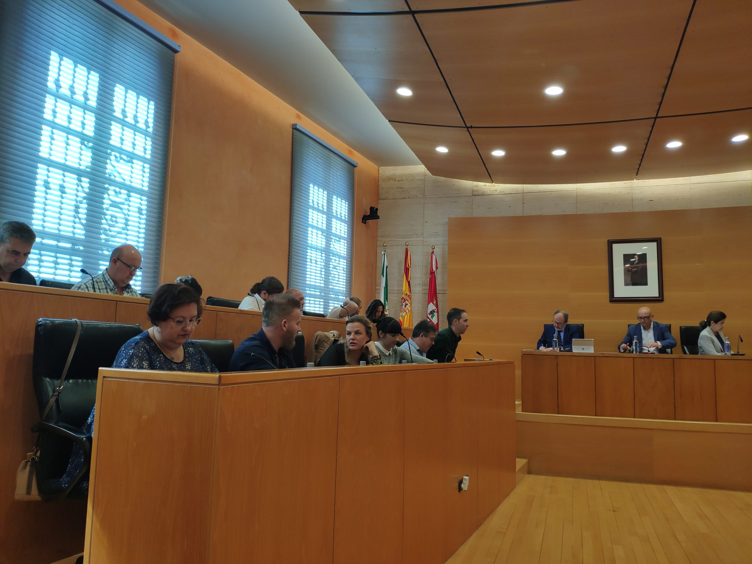 El transfuguismo y la memoria histórica caldean el debate del ultimo pleno
