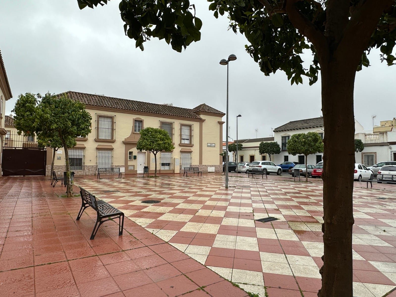 El alumbrado en La Pólvora y La Lagunilla ya está modernizado