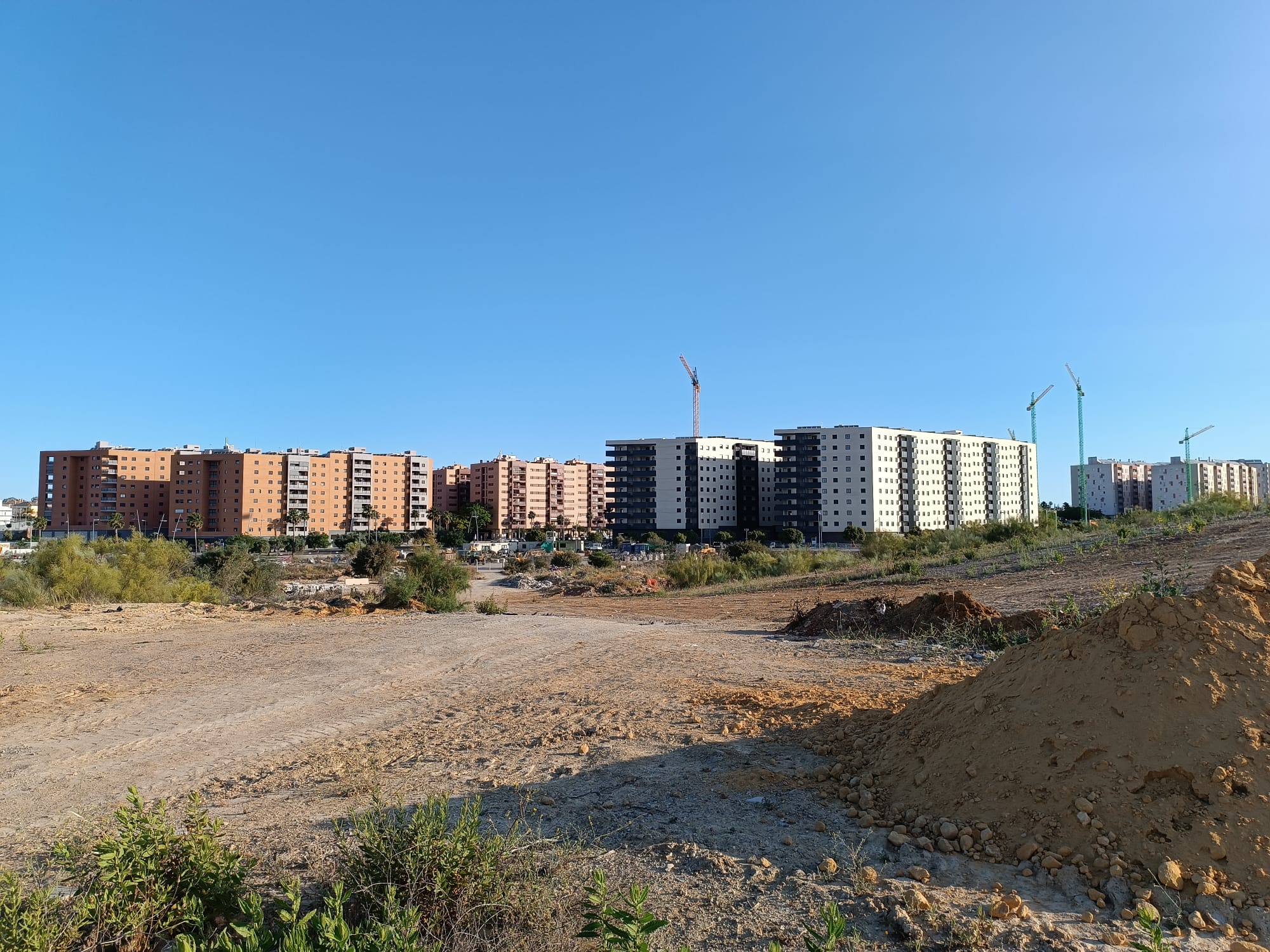 Licencia urbanística para 376 nuevas viviendas en Entrenúcleos