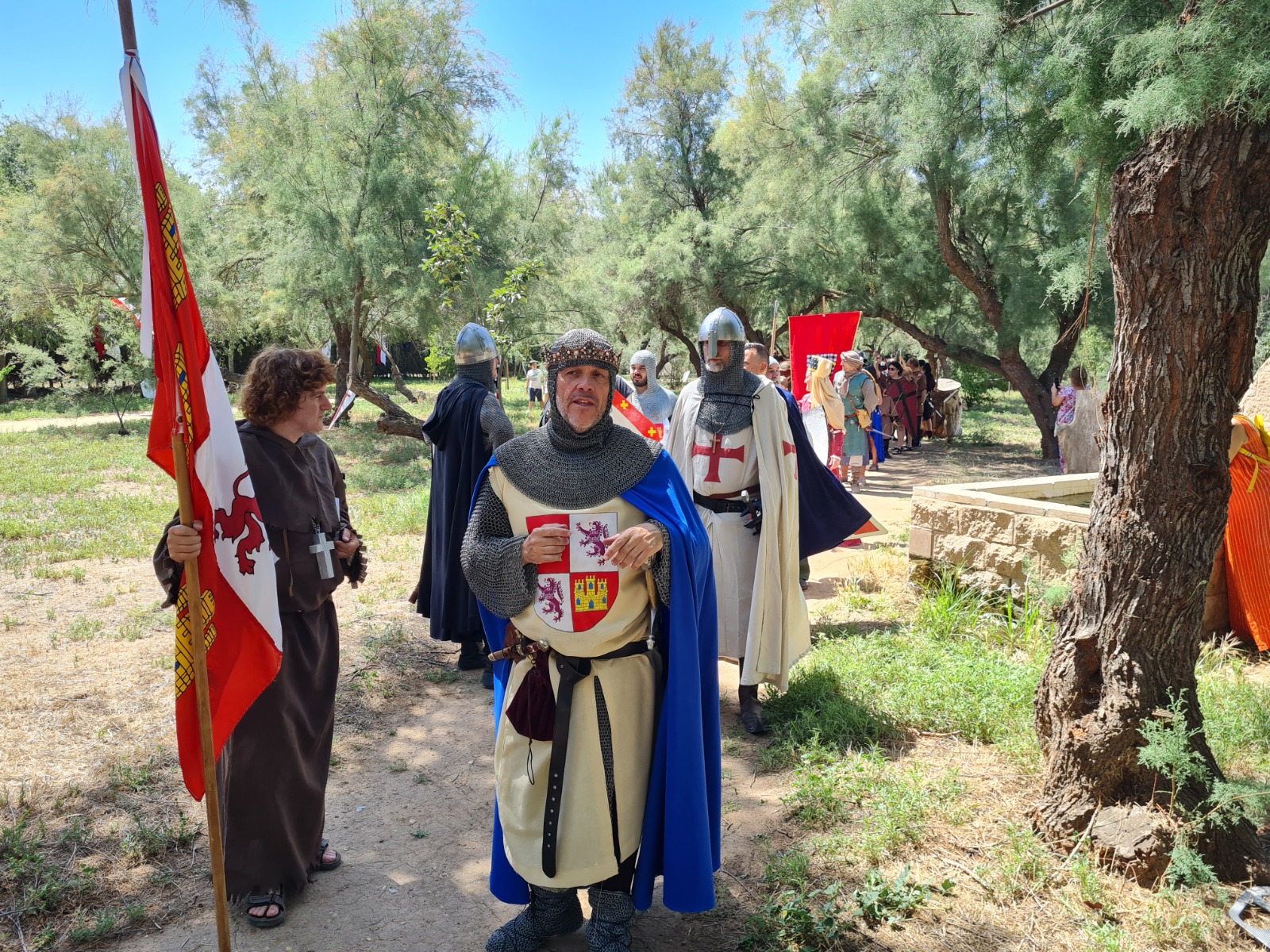 Centenares de personas viajaron a la historia de Fuente del Rey