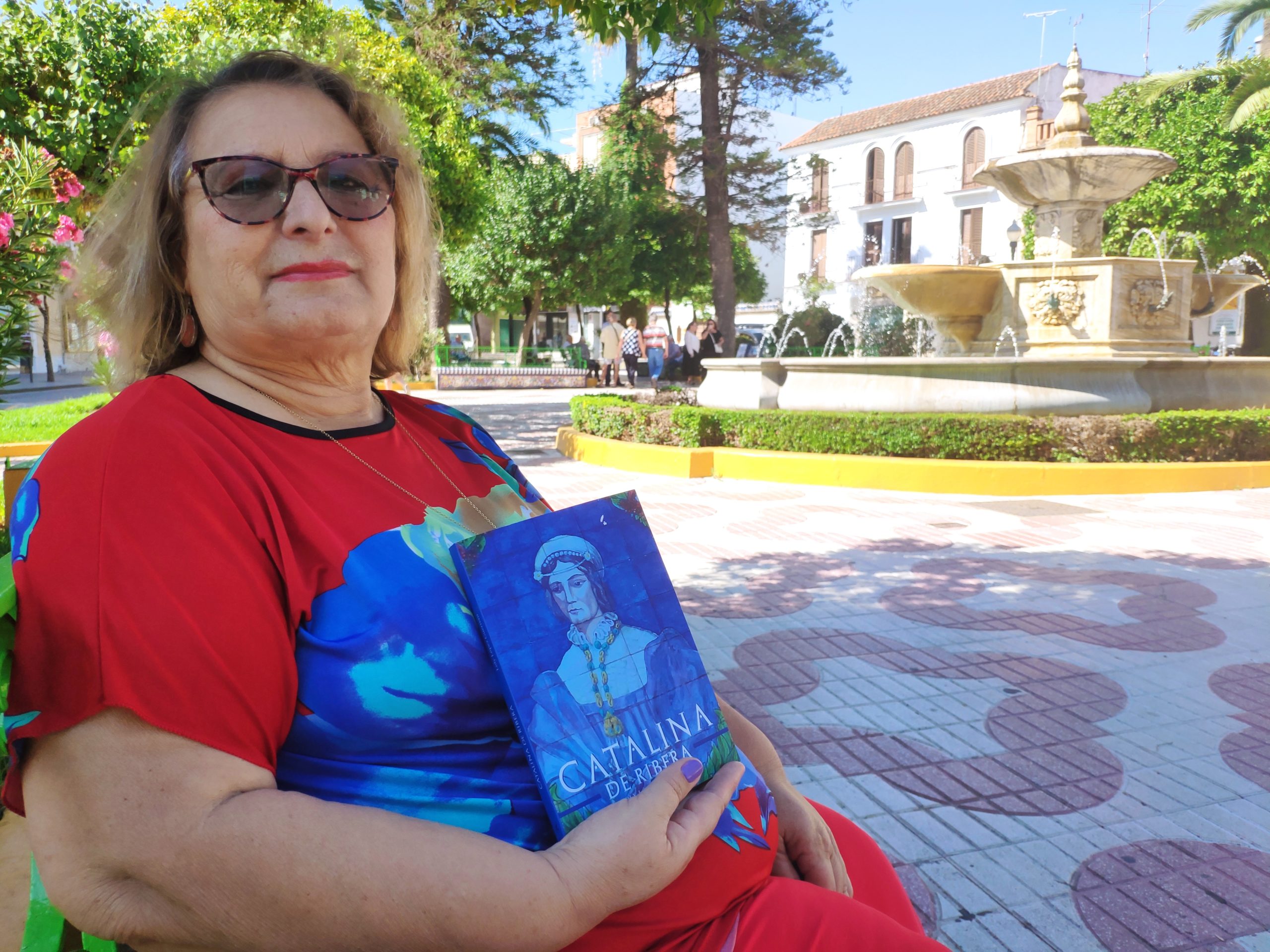Catalina de Ribera protagoniza el nuevo libro de Loly López