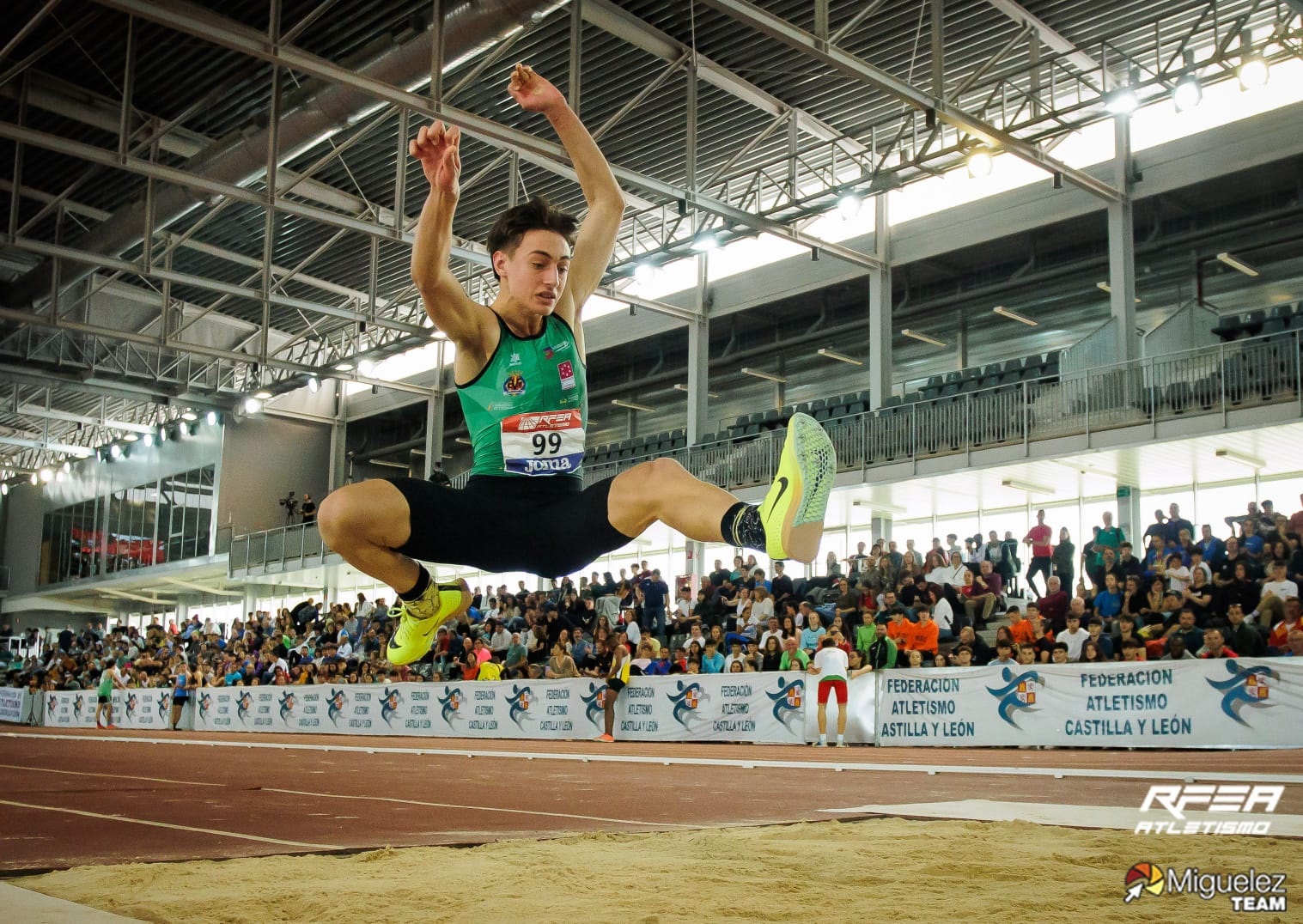 Sigue batiendo récords el atleta Carlos Dorado