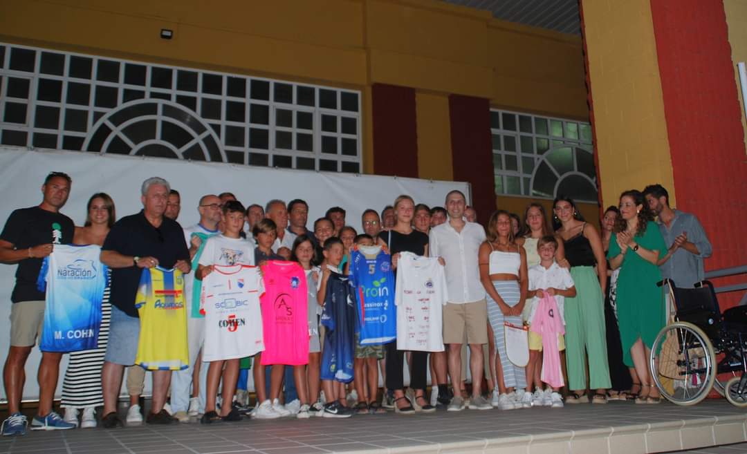 Manuel López Cohen recibe un homenaje del deporte nazareno