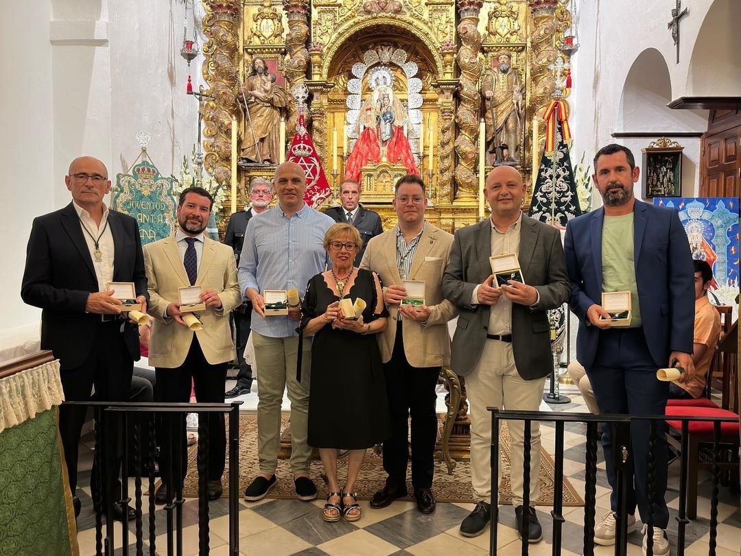 El amor y la entrega tienen su recompensa con la Granada de Plata
