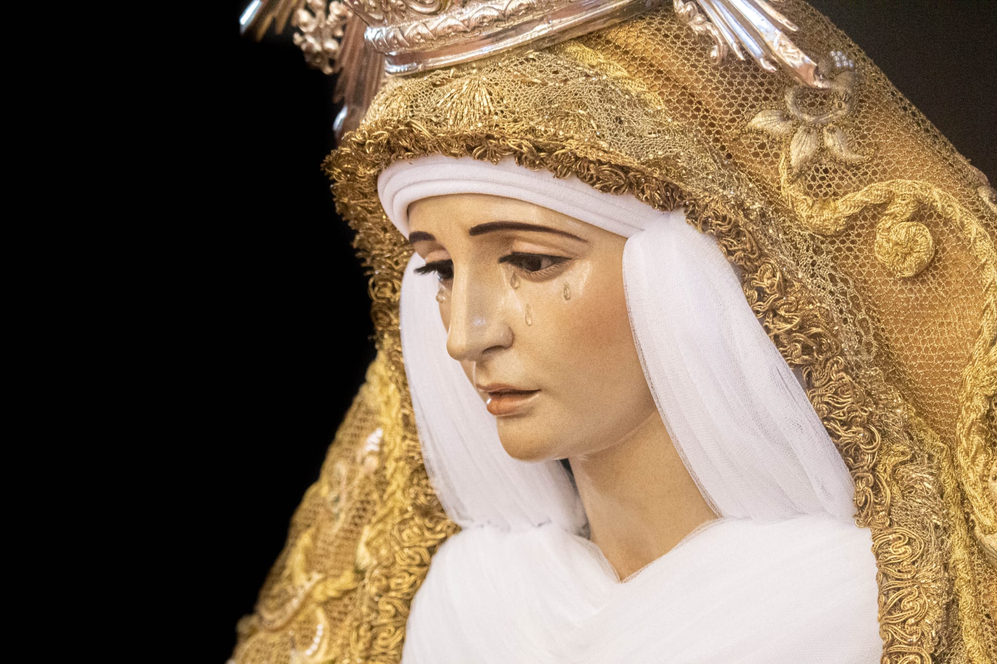 María Santísima de la Esperanza sale en Rosario Vespertino