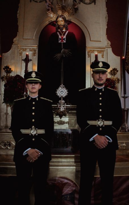 Uniforme de la Agrupación Musical Cautivo de Dos Hermanas