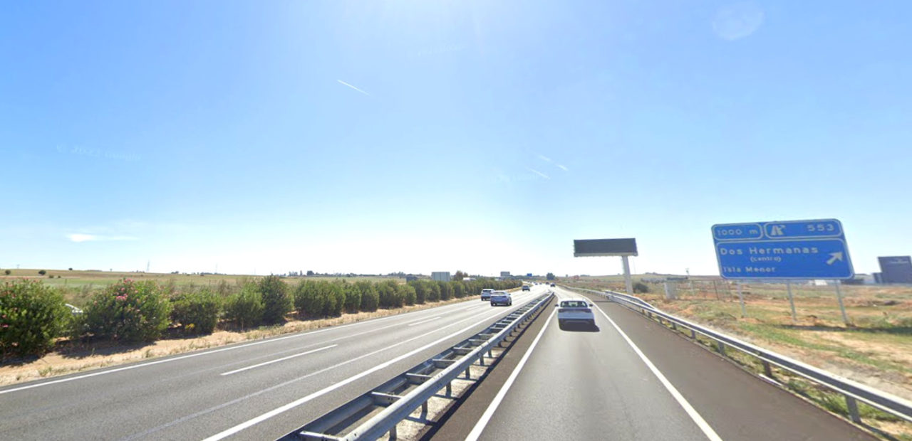 Tercer carril en la A-4 entre Megapark  y el Polígono Aceitunero