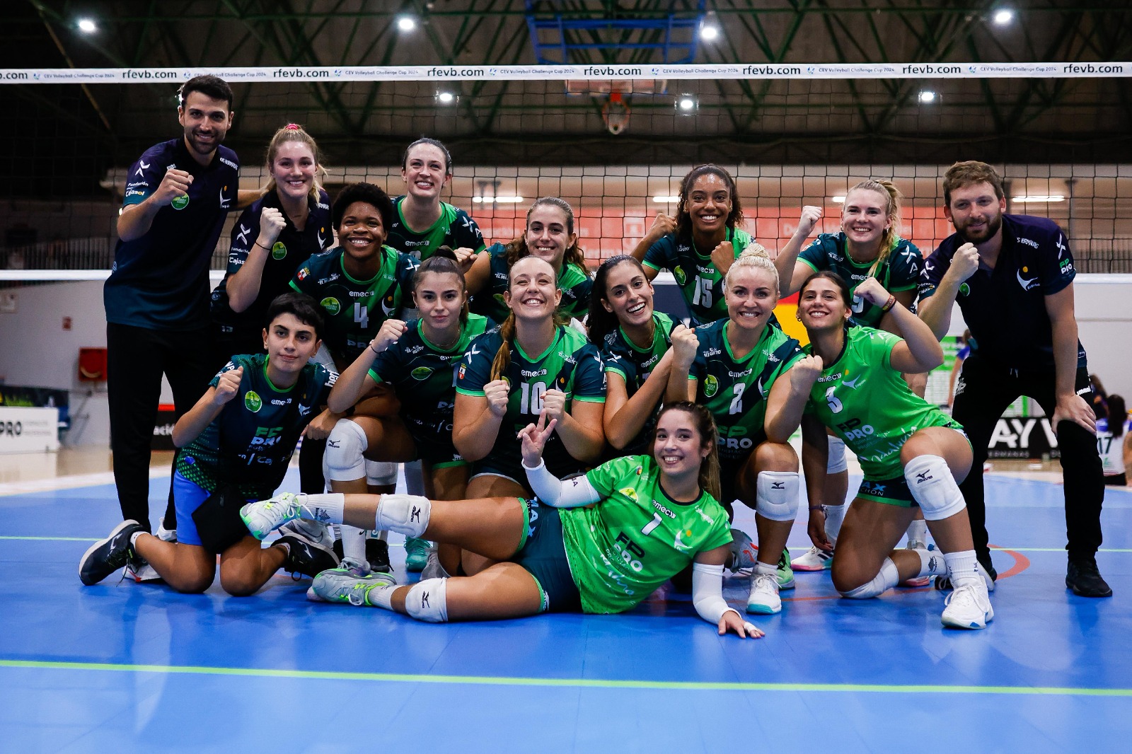 Duro encuentro en el que FP Pro Voley cayó derrotado