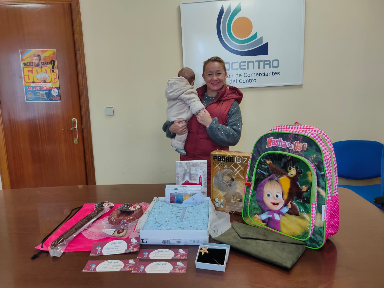 La primera cesta de regalos de Asocentro ya tiene ganadora