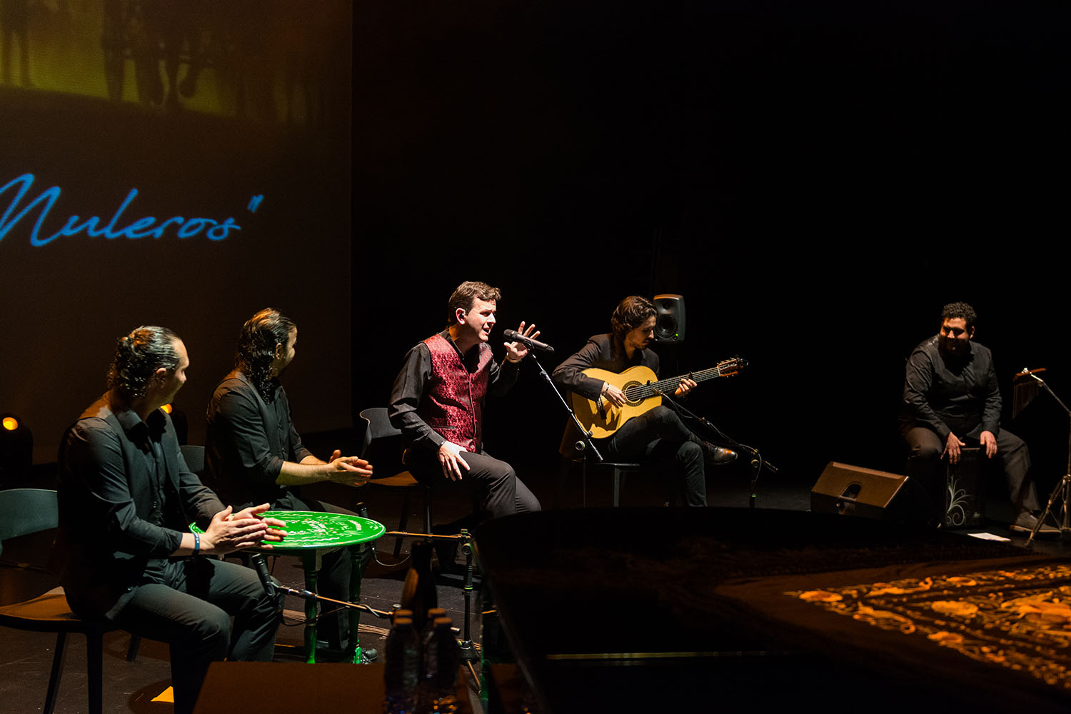 El cantaor nazareno Mario Radío se presentó en el teatro