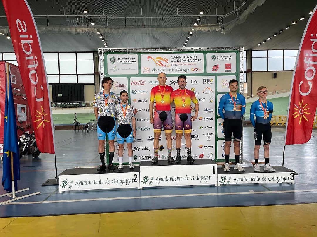 Adolfo Bellido vuelve a la competición con tres medallas