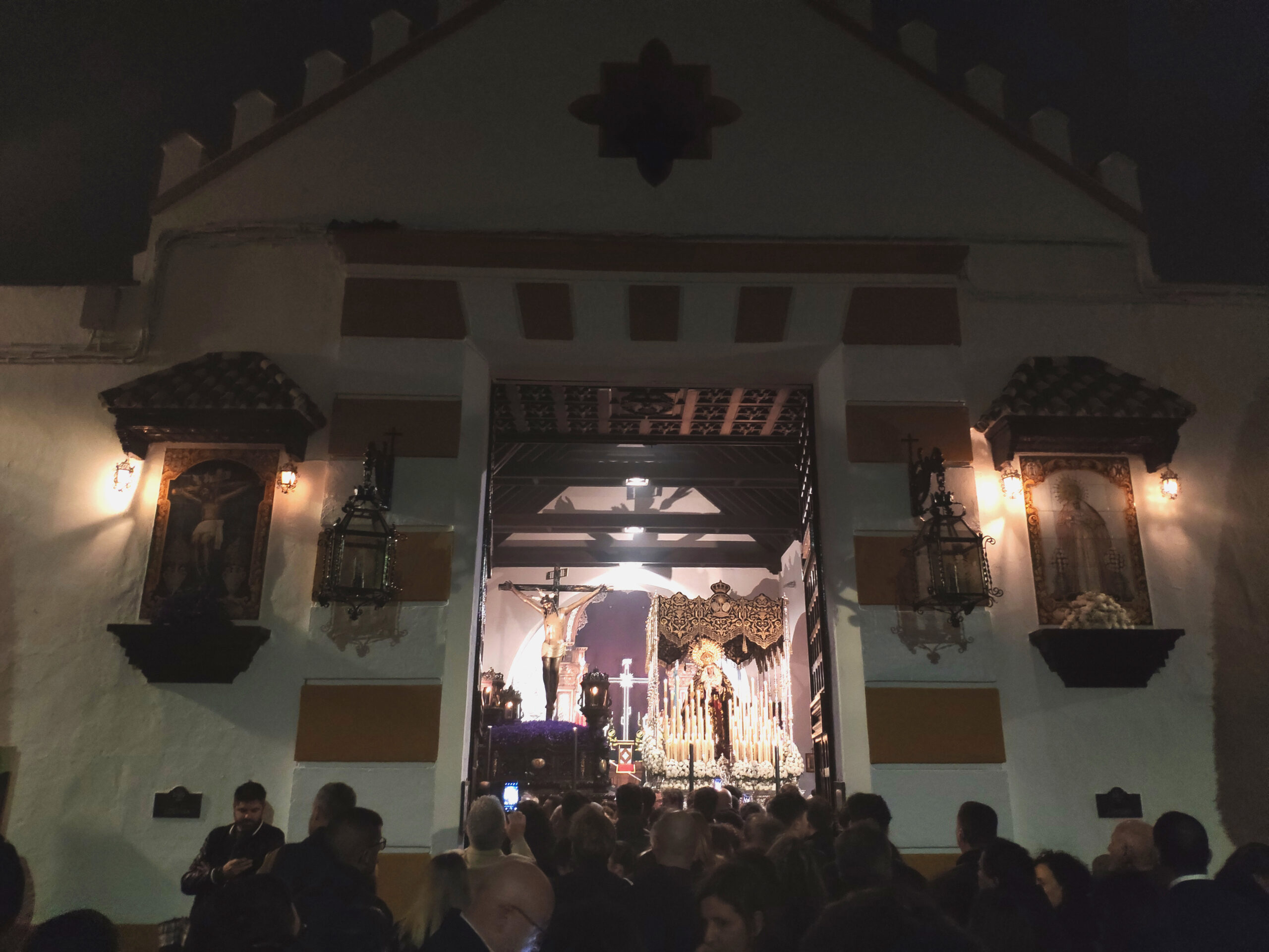 Una suspensión de la estación de penitencia adelantada