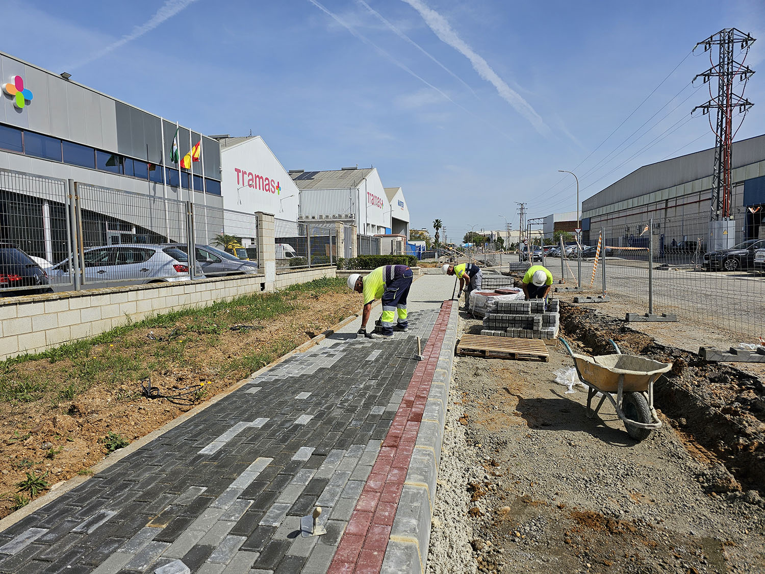 Avanzan las mejoras de las infraestructuras en el Polígono La Isla