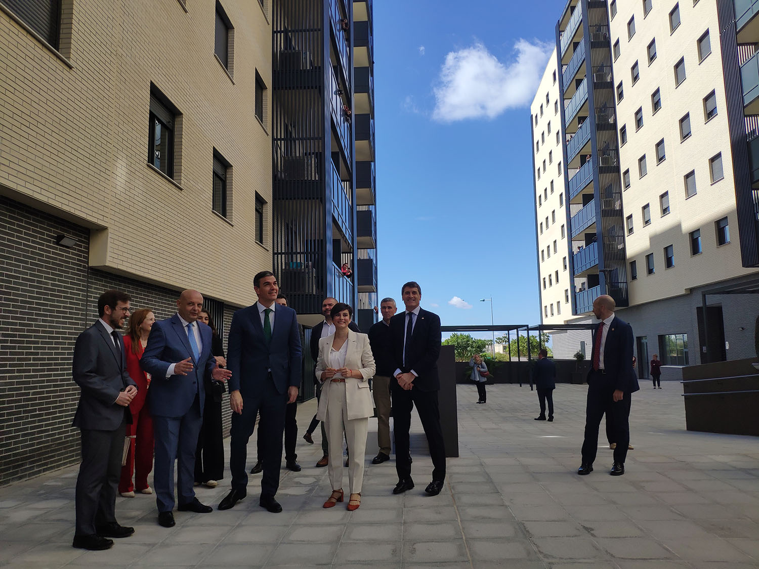 El presidente del Gobierno alaba la política municipal de vivienda