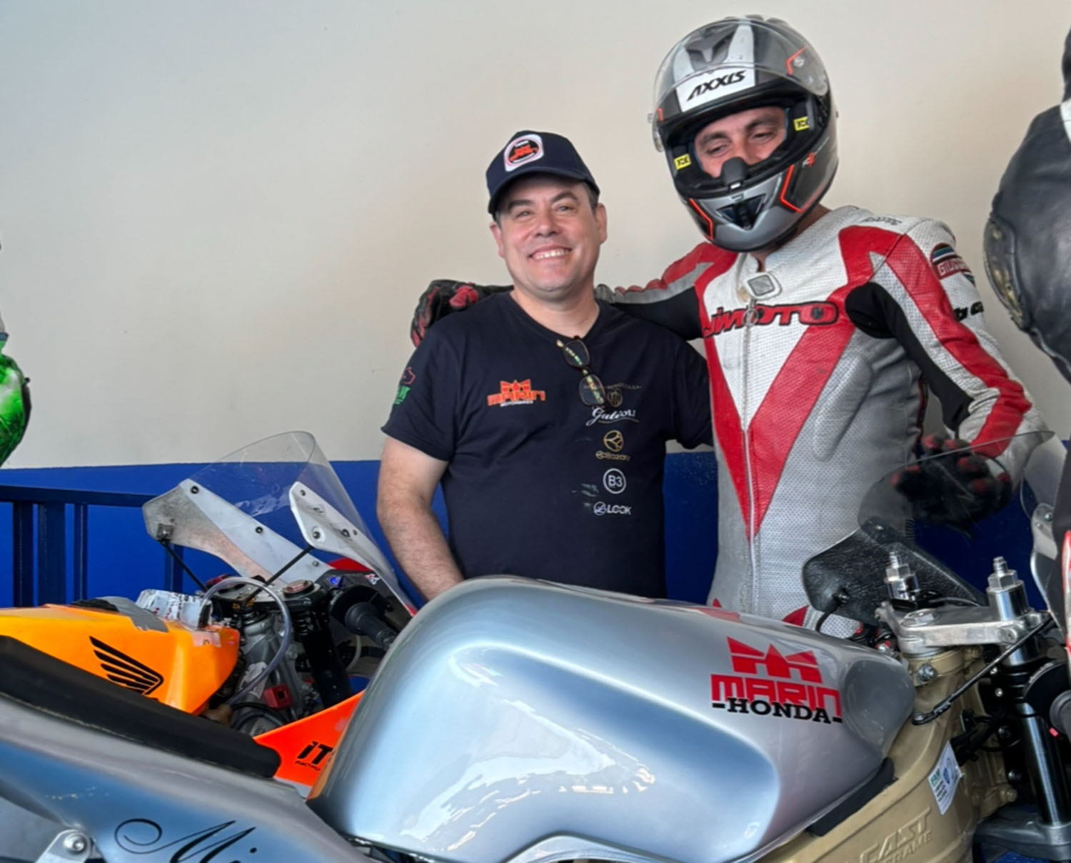 Doble victoria para Marín Motorbikes en Jerez