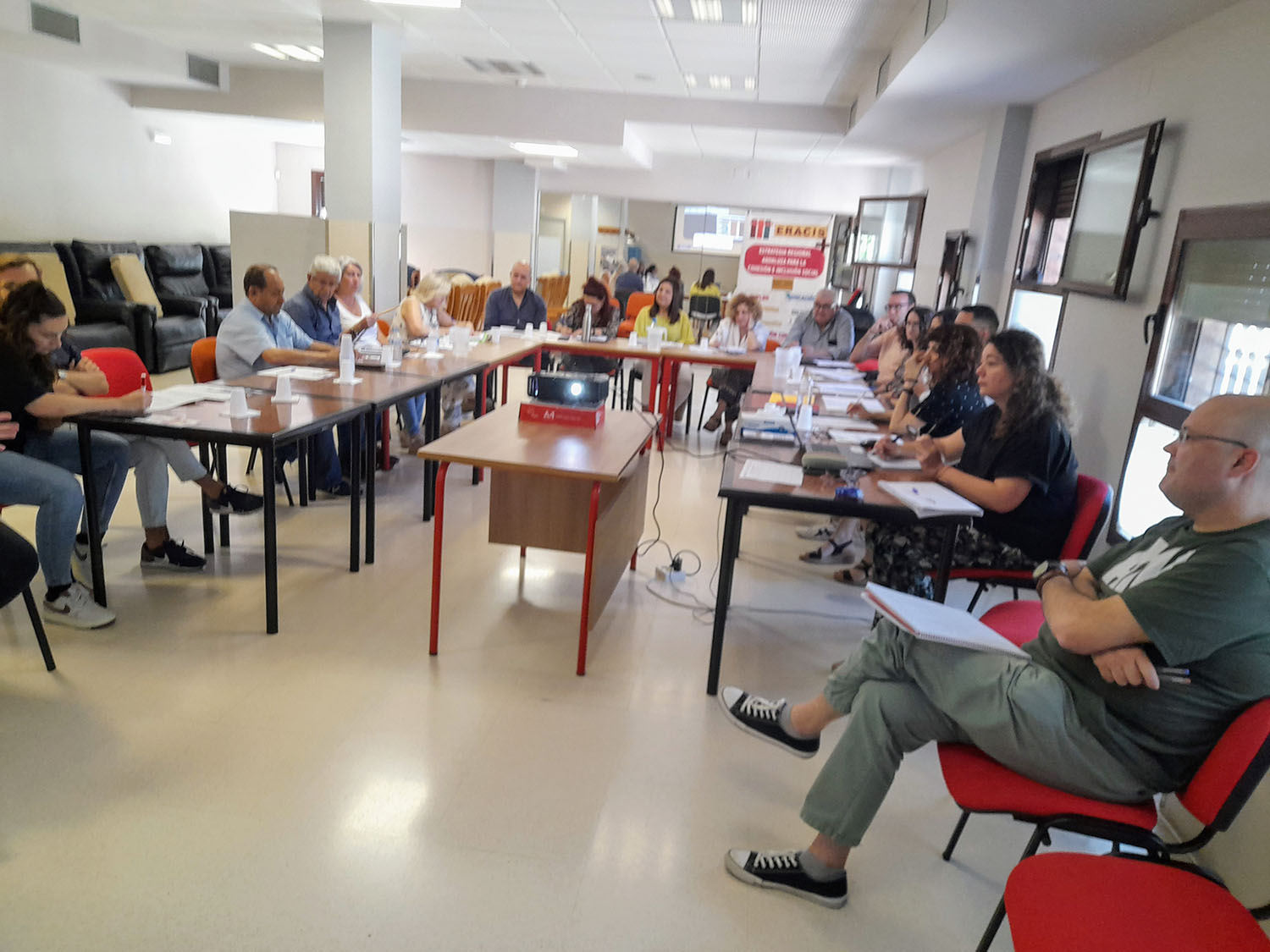 Éxito de las primeras mesas sectoriales de la ERACIS+
