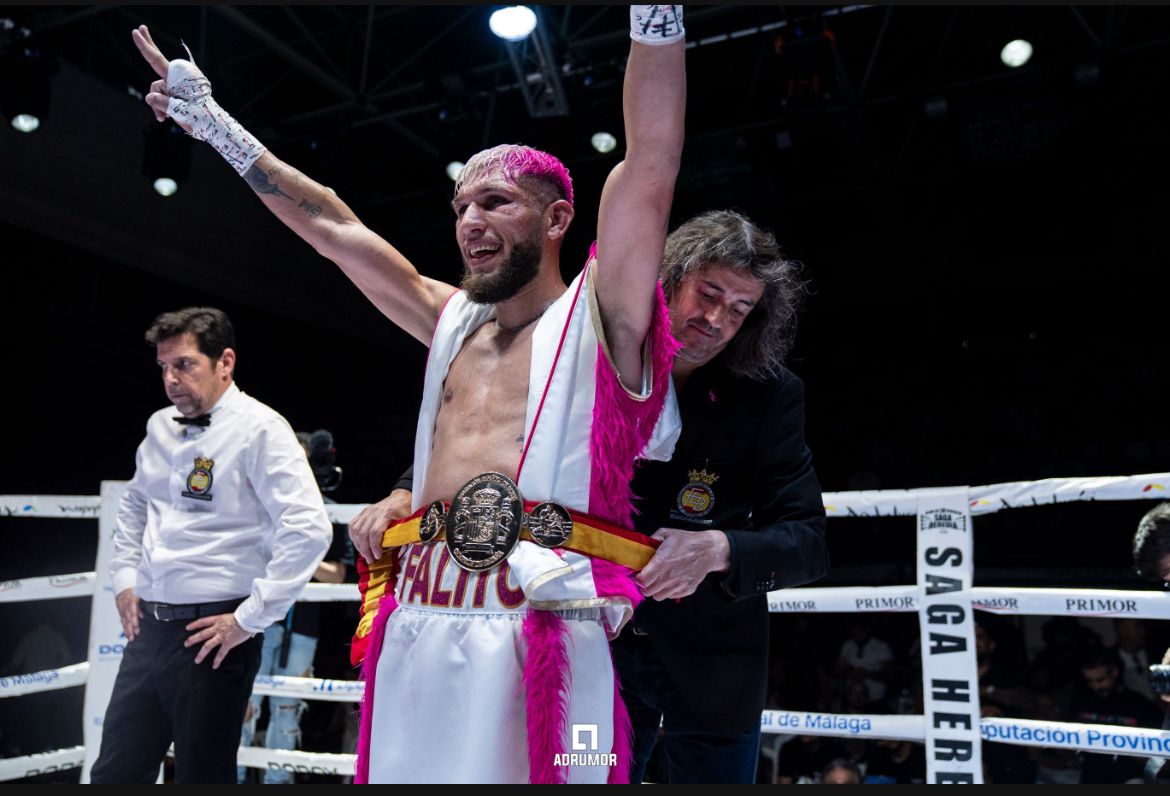 Bicampeón de España de boxeo de peso ligero