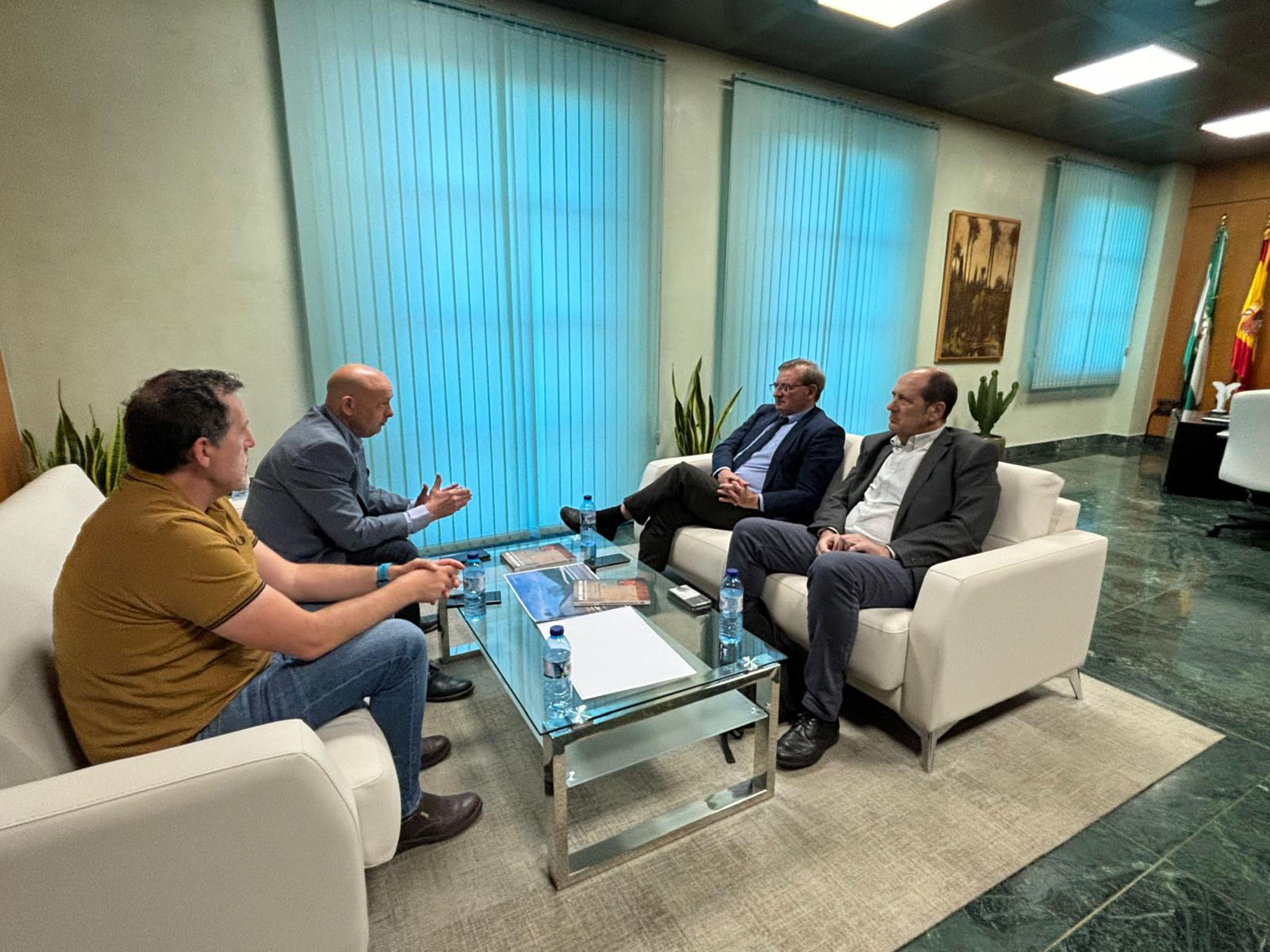 El Ayuntamiento aboga porque sigan los trabajos en la fosa común