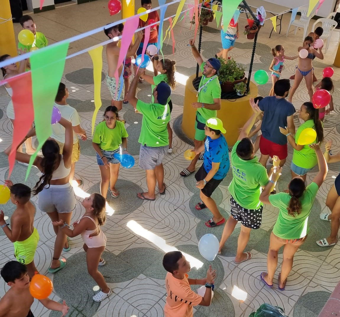 No hay verano sin colonias ‘Semper in Amicitia’