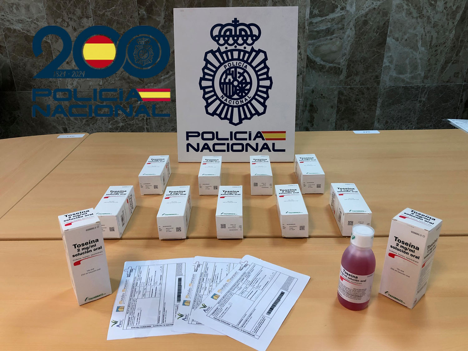 Venta de medicamentos usando recetas falsas