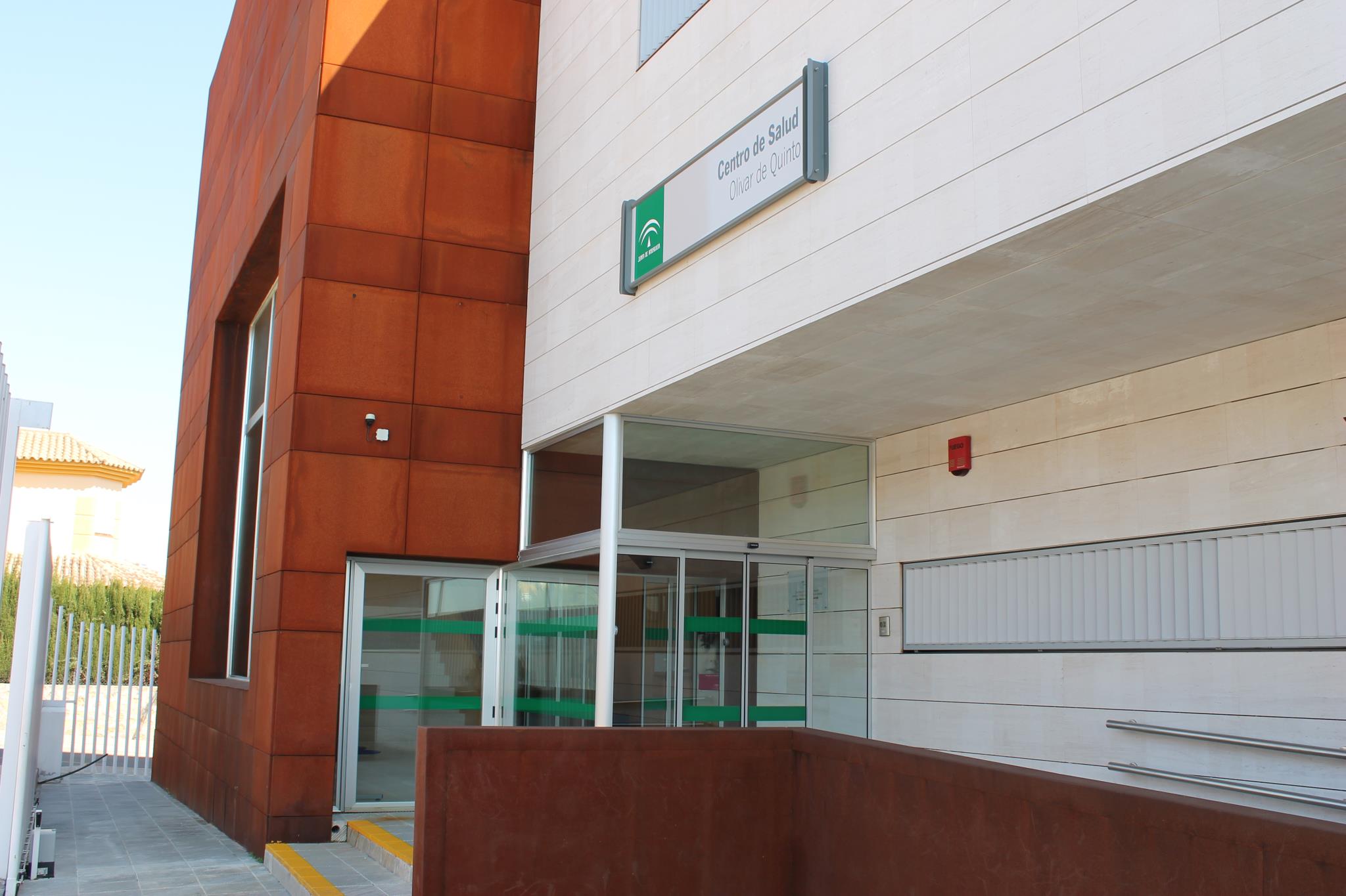 Falta de atención médica en el Centro de salud Olivar de Quintos