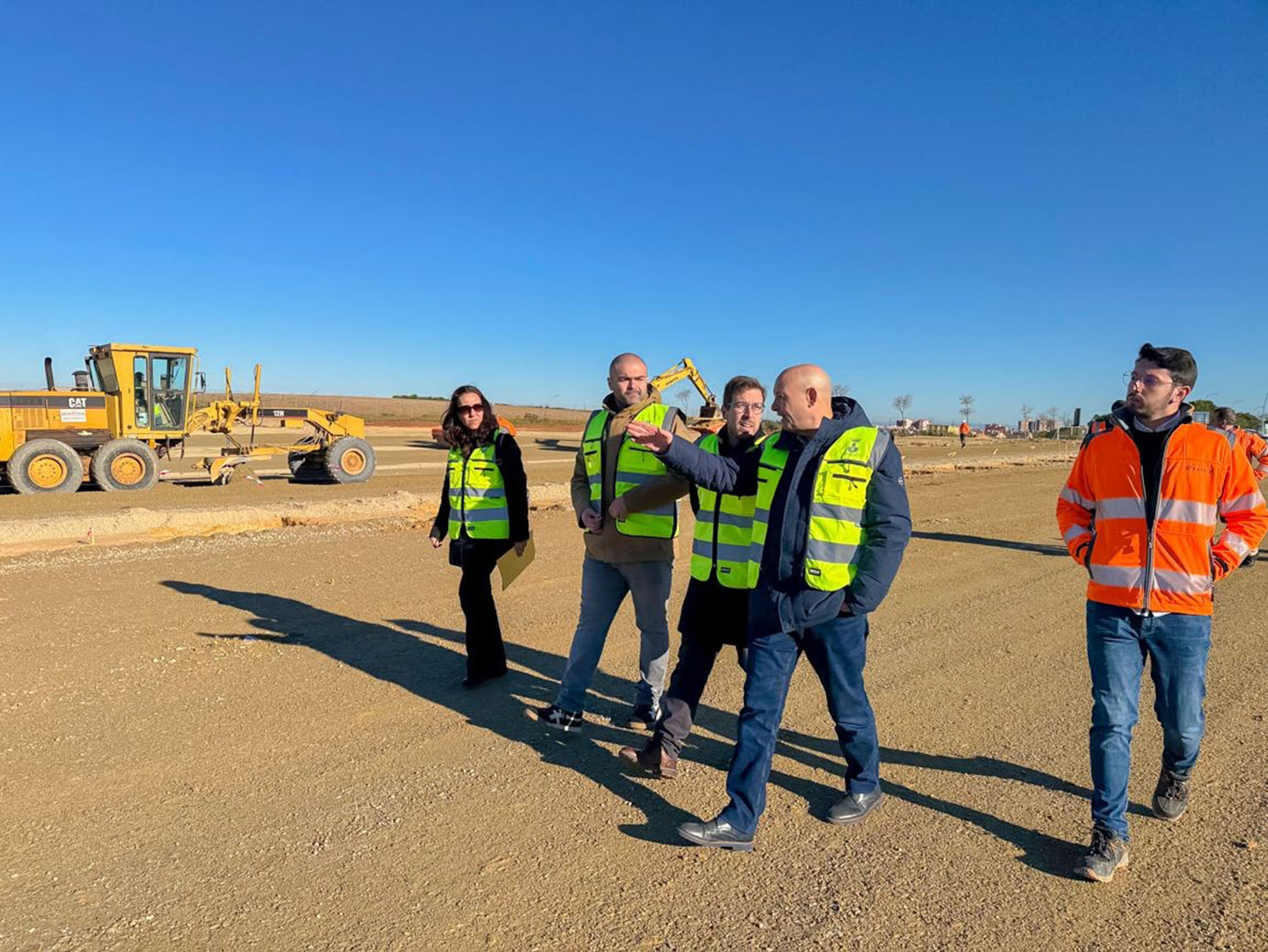 Visita a las obras de los aparcamientos disuasorios de Olivar de Quintos