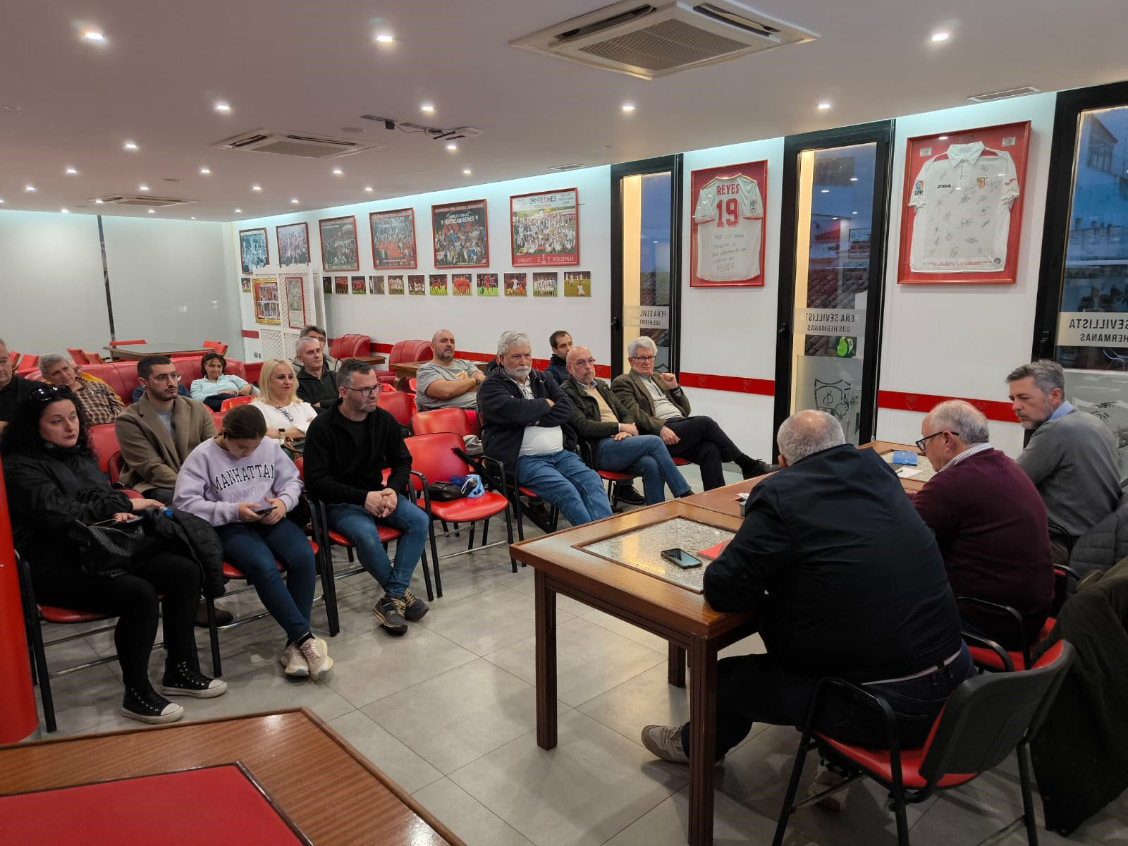La Asociación Fotográfica Nazarena inicia su andadura