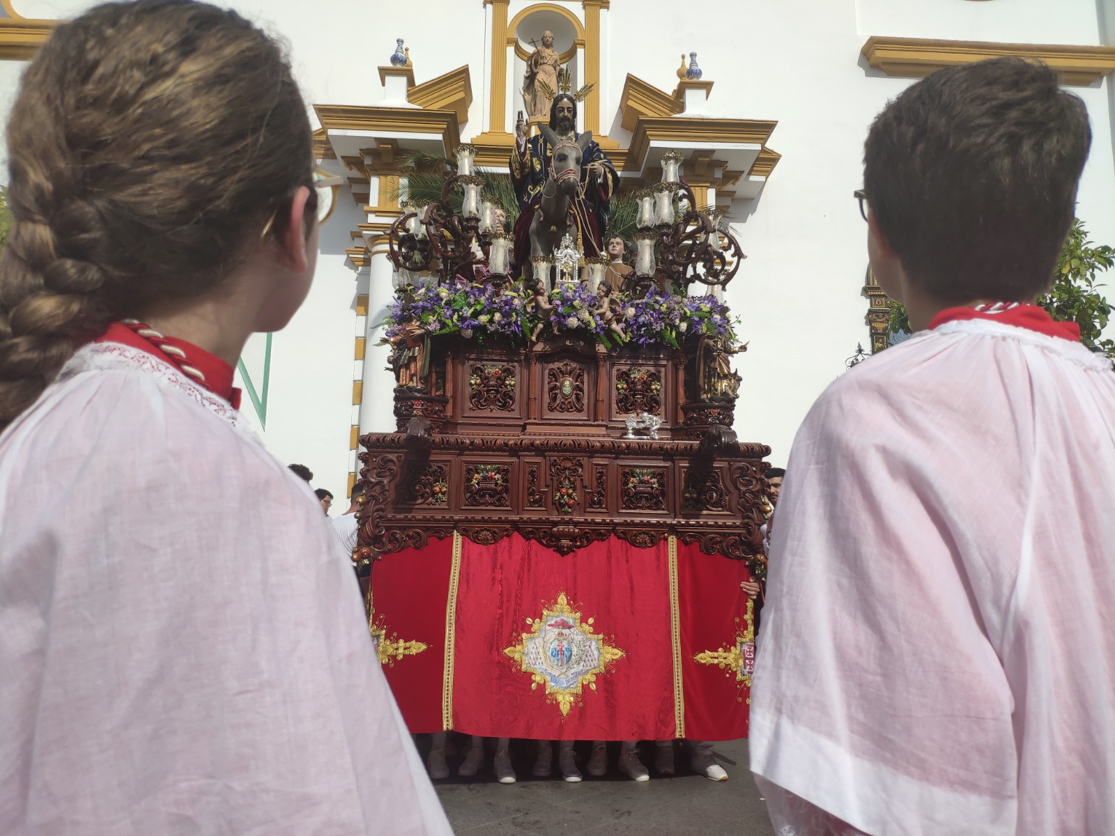 Domingo de Ramos con retraso pero pleno