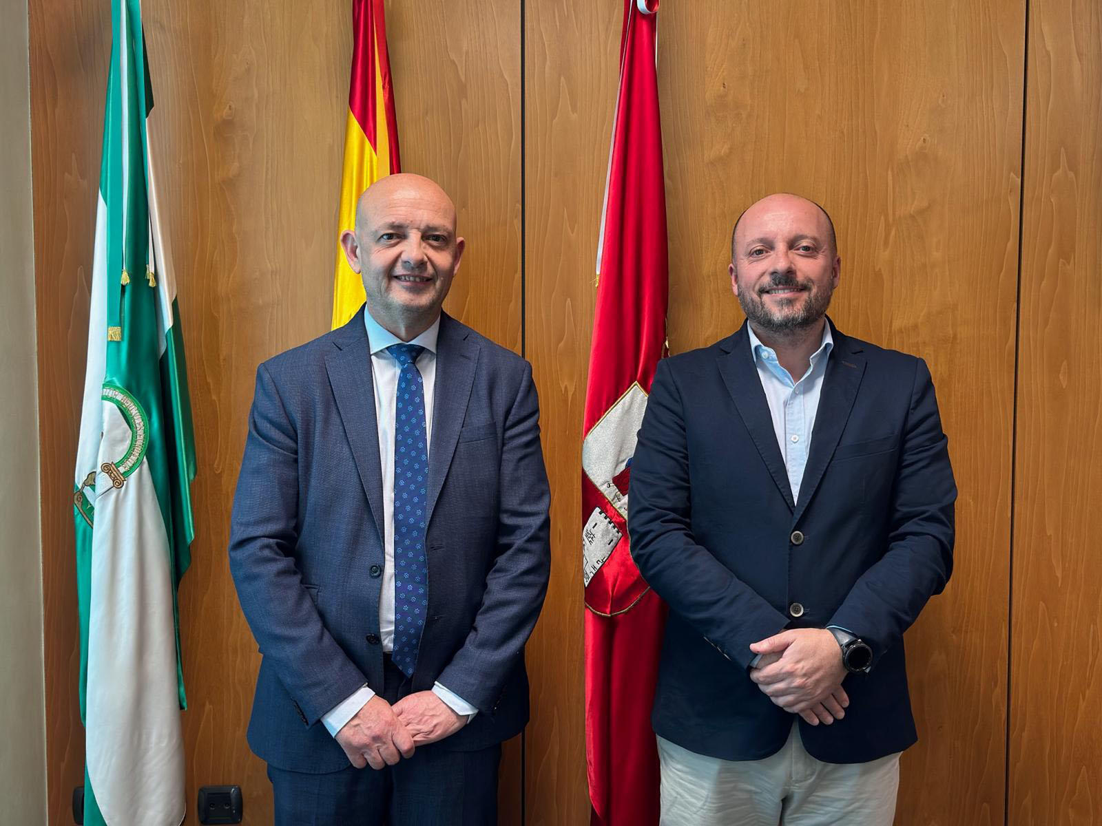 El secretario general de la intendencia de Montevideo se cita con el alcalde