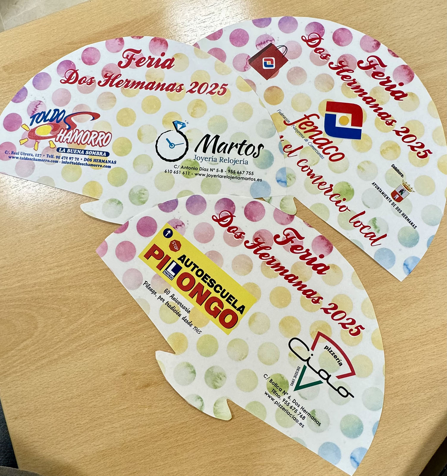 Abanicos de Fenaco para promocionar el comercio local