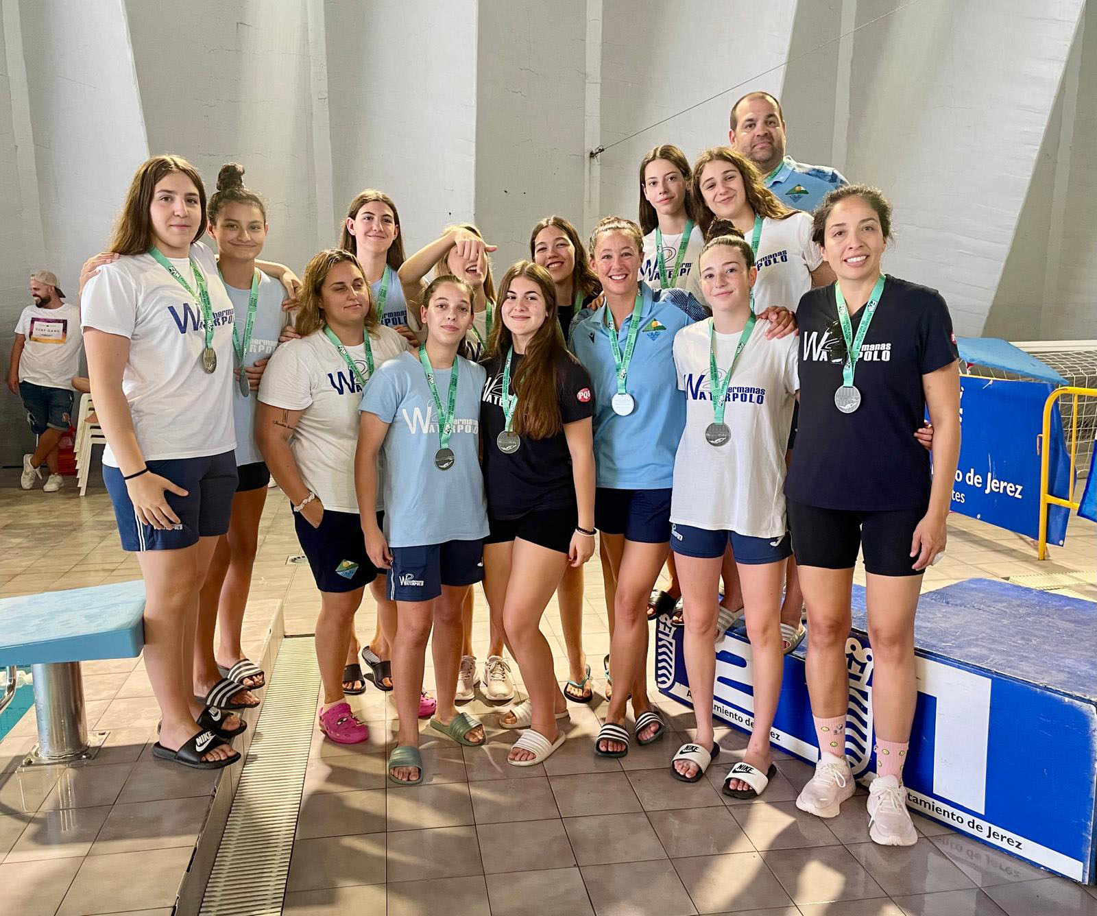 Doble podio autonómico para la cantera del waterpolo nazareno