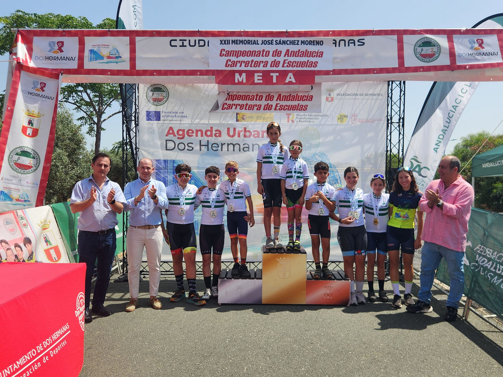 Gran fiesta del ciclismo andaluz de carretera escuelas
