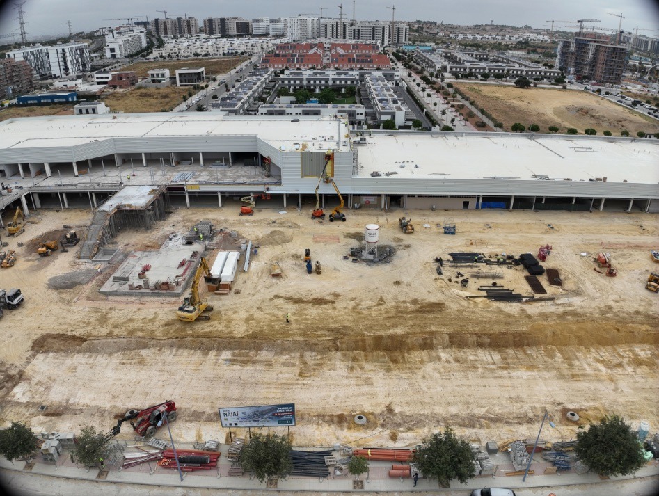El Centro Comercial Entrenasas abrirá en septiembre