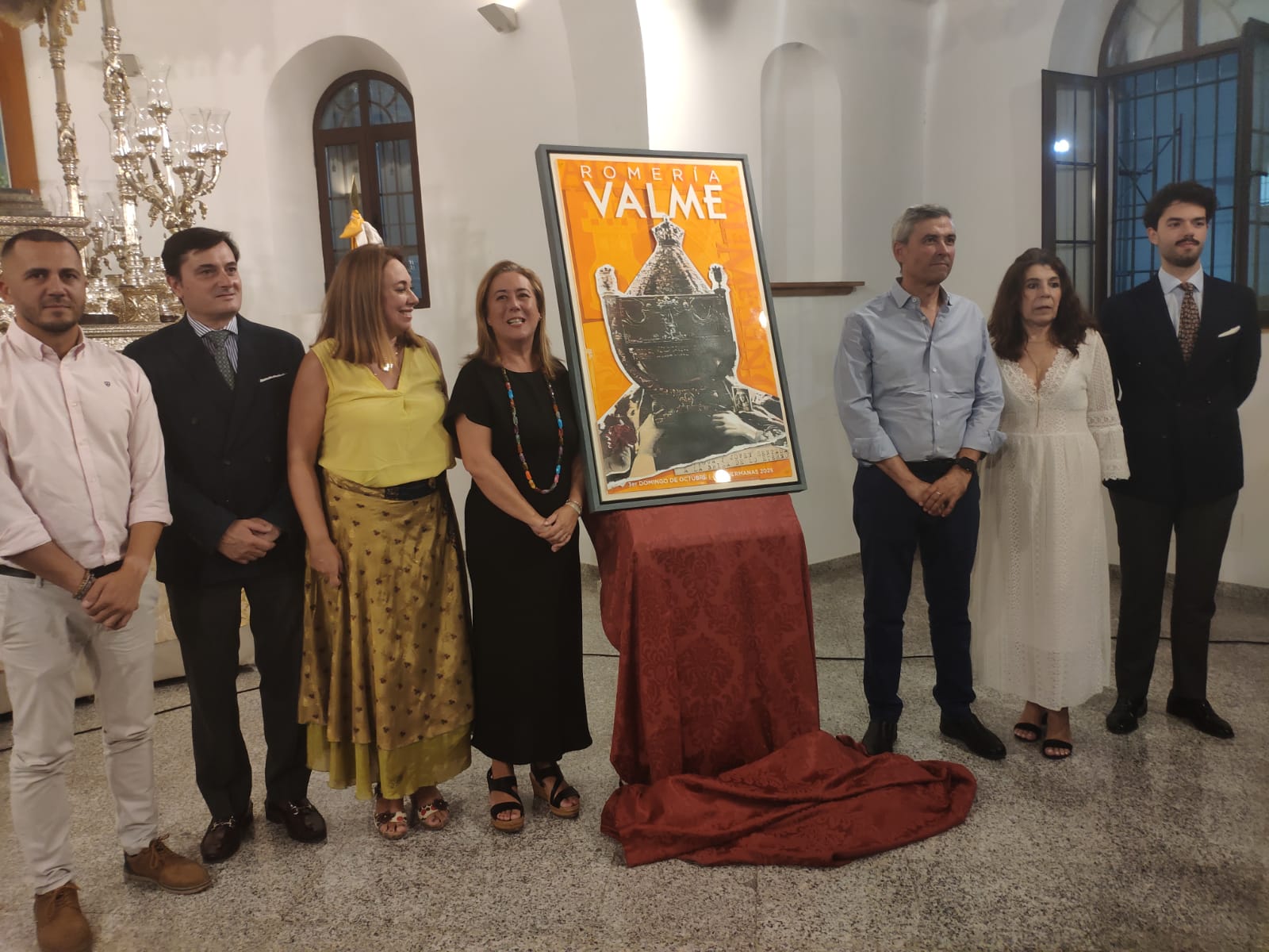 La fuerza de la silueta de la Virgen en el cartel de Valme 2025