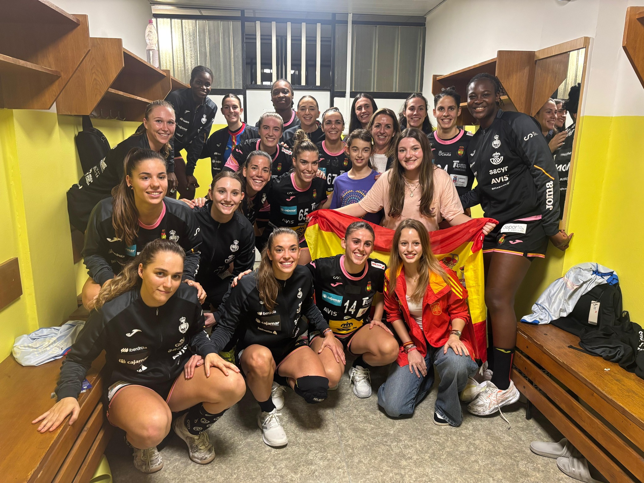 La canterana quinteña Belén Rodríguez con la selección nacional