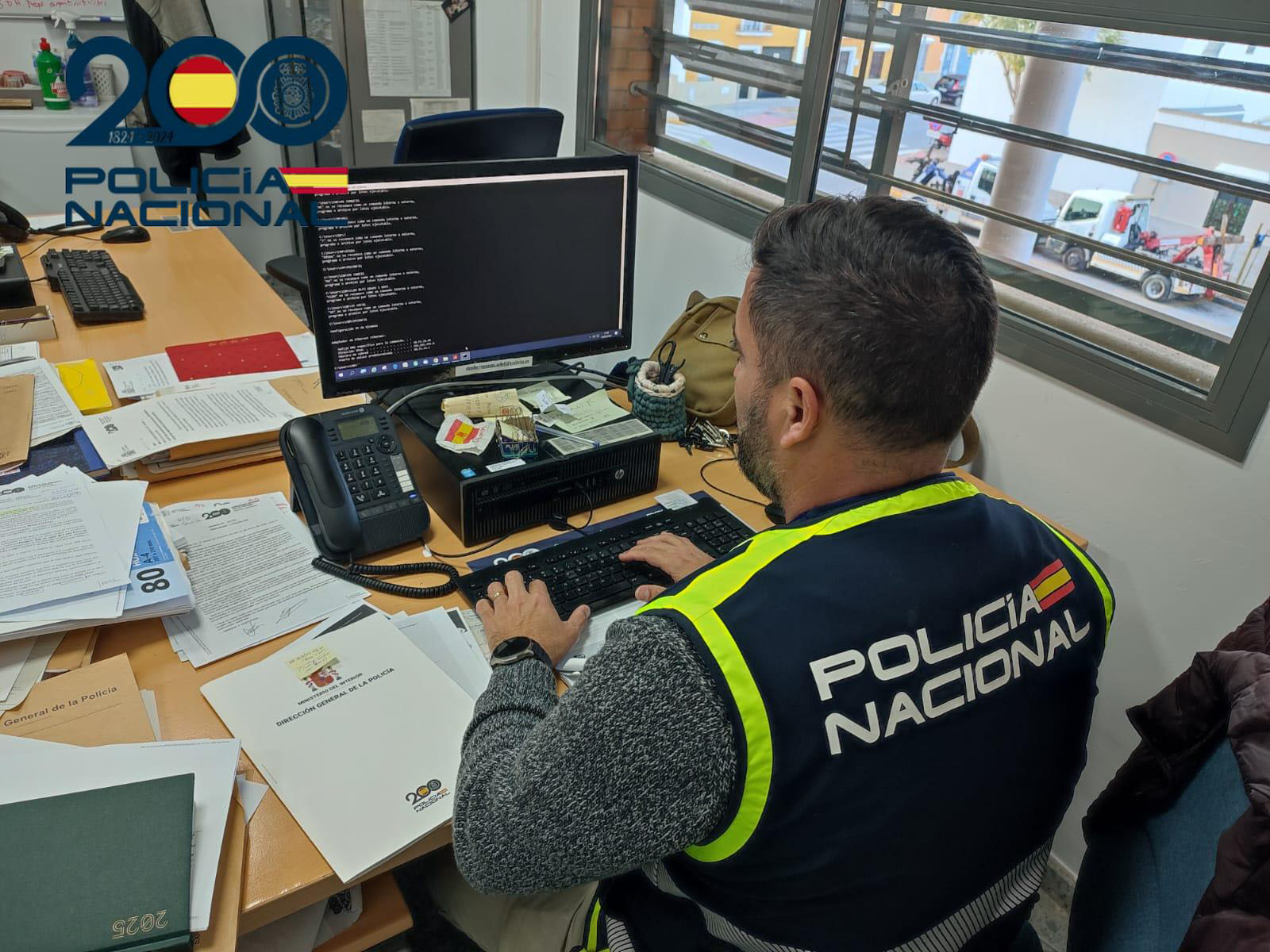 La Policía Nacional detiene a tres personas por explotar sexualmente a mujeres
