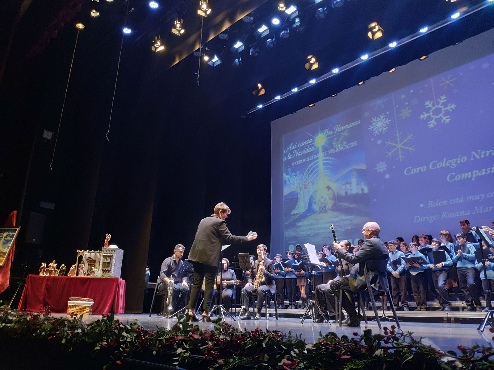 La ciudad cantó un año más a la llegada de la Navidad