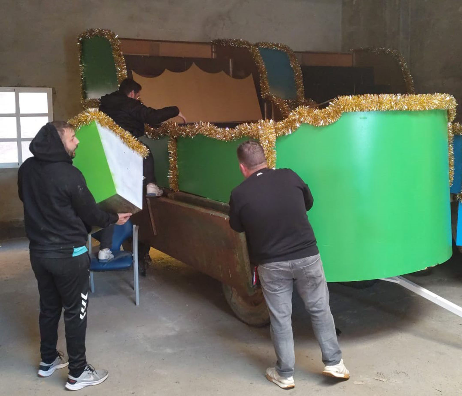 Los Reyes Magos regresan a Julio Carrasco y El Amparo