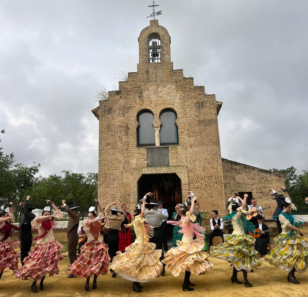 El Grupo de Danzas participa en un documental sobre bailes tradicionales