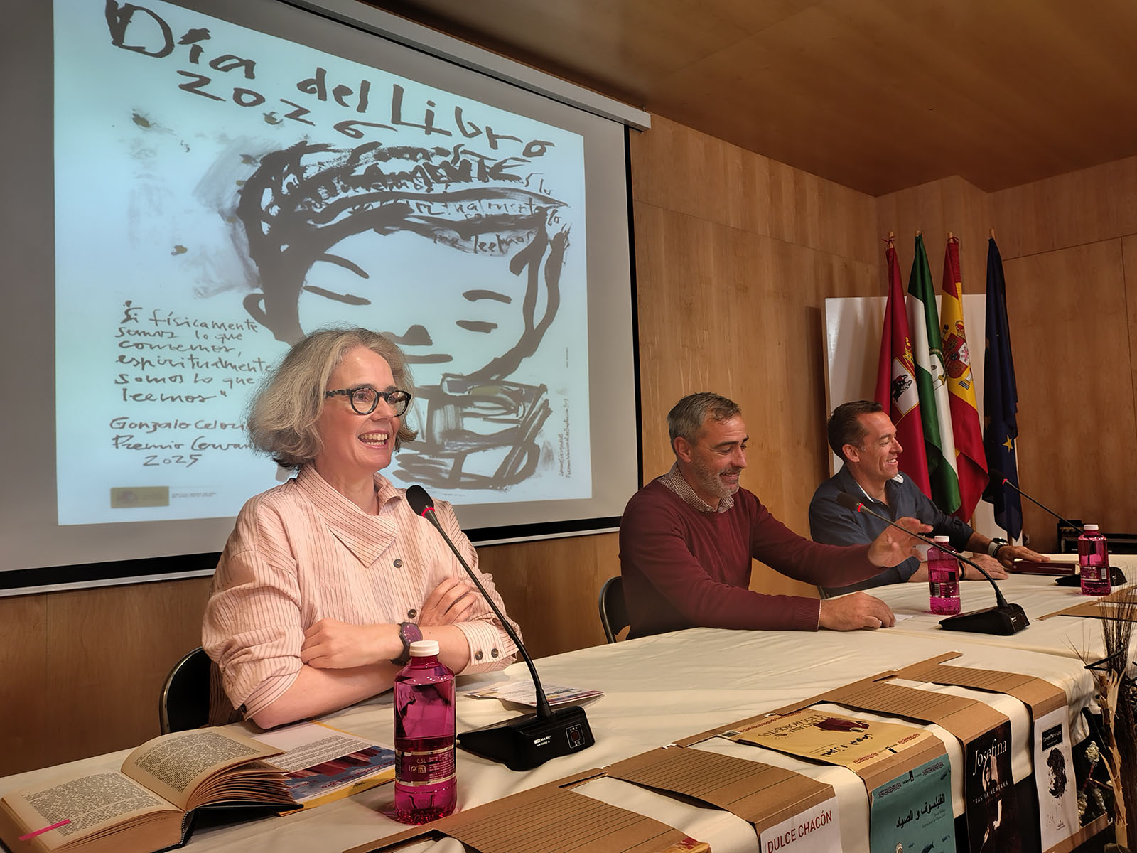 Lecturas compartidas en el Centro Cultural La Almona