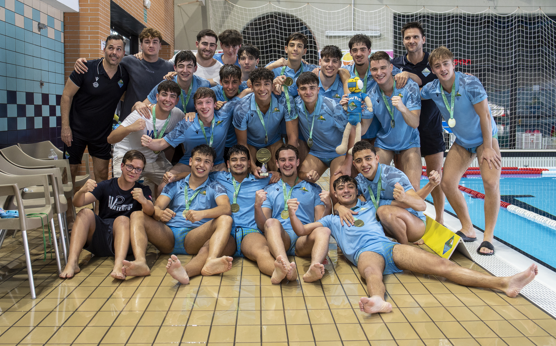 Campeón de Andalucía juvenil de waterpolo masculino