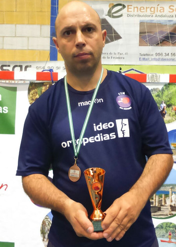 Amalio Castillo, bronce en el Andaluz de tenis de mesa